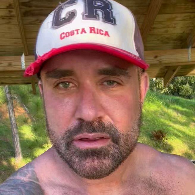 Profile Picture of Richard Lonatan (@richard.lonatan) on Tiktok