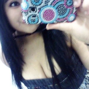 Mari Z - Myspace Profile Picture of Mari Z (@marizermeno) on Myspace