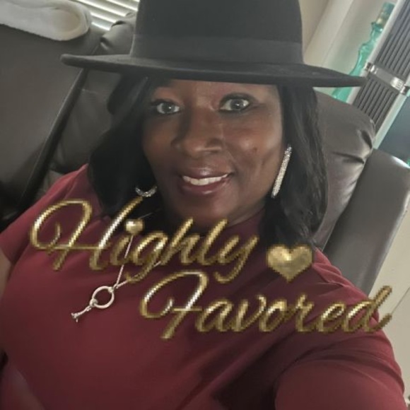 Profile Picture of Sherill Johnson-osborne (@auntsherill) on Poshmark
