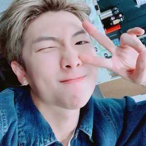 Profile Picture of Joon Joon (@JoonJoo33118694) on Twitter