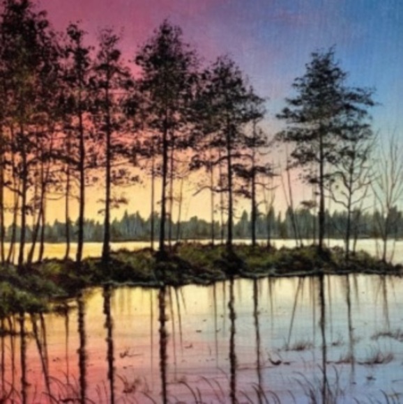 Profile Picture of Eleanor Gottsegen (@ewgottsegen) on Poshmark