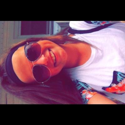 Profile Picture of Julianna Bryn Gray (@juliannabryn) on Twitter