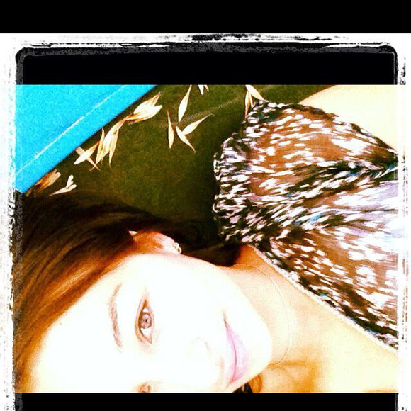 Profile Picture of Christina Castilleja (@christina_c) on Poshmark