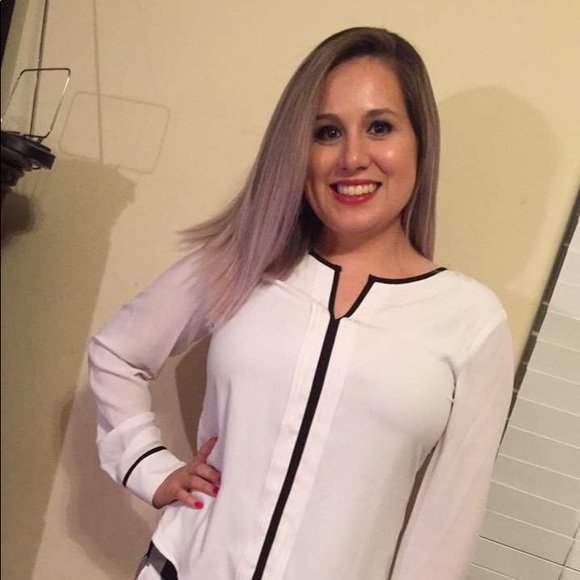 Profile Picture of Zozoraida Jaymes (@jaymes123) on Poshmark