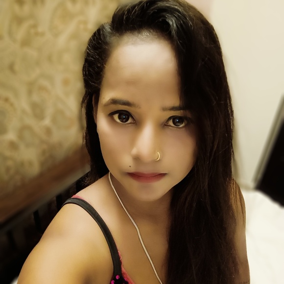 Profile Picture of Sushma kawade Kawade (@sushma278) on Poshmark
