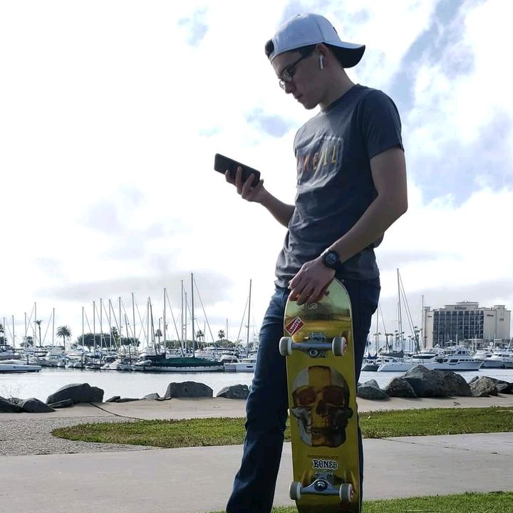 Profile Picture of Devin Paul (@devinskates2014) on Tiktok