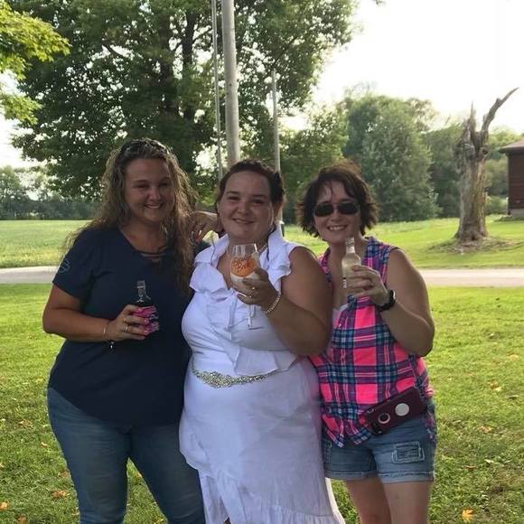 Profile Picture of Bobbie Brown (@brown0805) on Poshmark