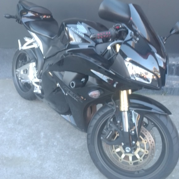 Profile Picture of Tyrone Jackson (@mesobig74) on Poshmark