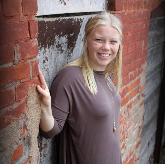 Profile Picture of Kendra Tremelling (@tremelling1) on Poshmark