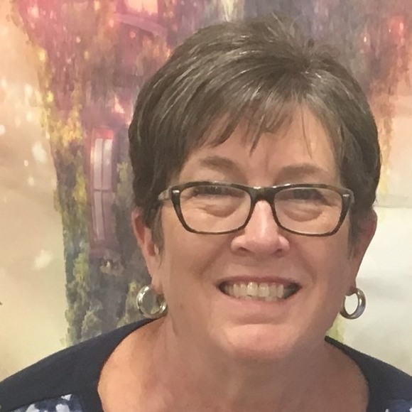 Profile Picture of Peggy Boyken (@pboyken) on Poshmark