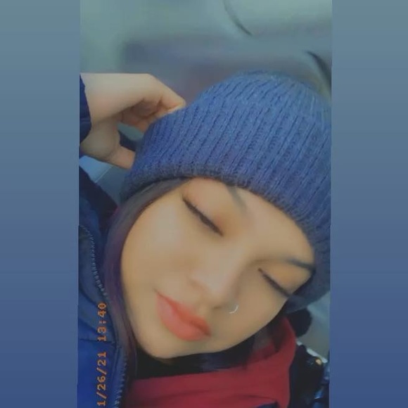 Profile Picture of Ruby Castaneda (@20castaneda05) on Poshmark