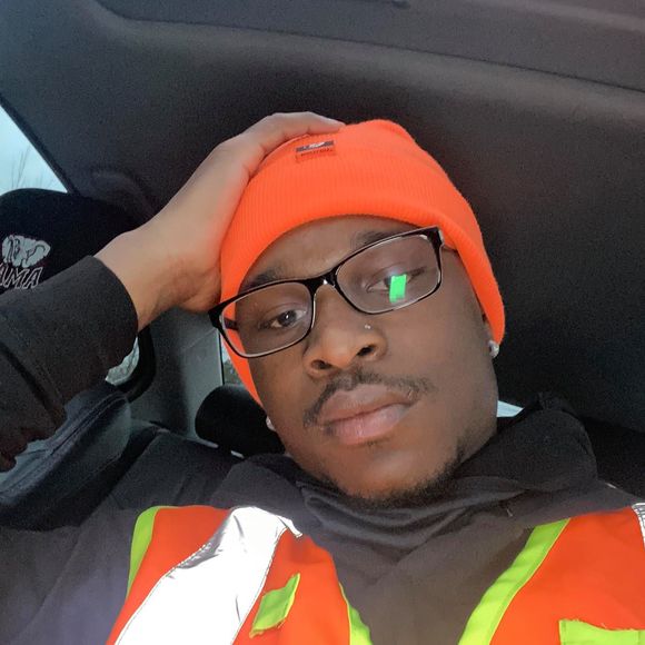 Profile Picture of Devan Moore (@bean57) on Poshmark