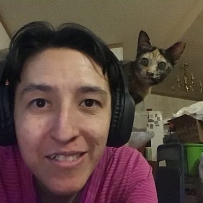 Profile Picture of Jackie Julian (@@Jackieroon) on Twitter