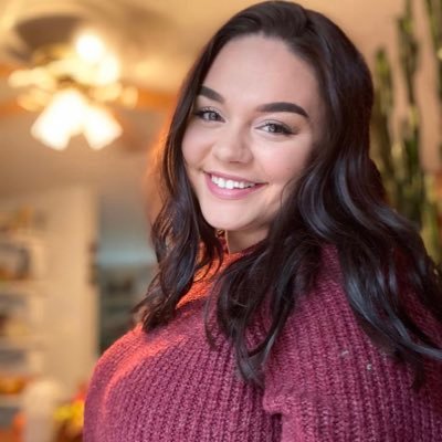Profile Picture of Tori (@torikoenig22) on Twitter