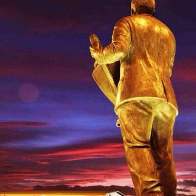 Profile Picture of Chris Tracey (@christtracey) on Twitter