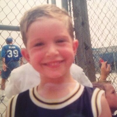 Profile Picture of Bruce Perry (@pruceberry) on Twitter