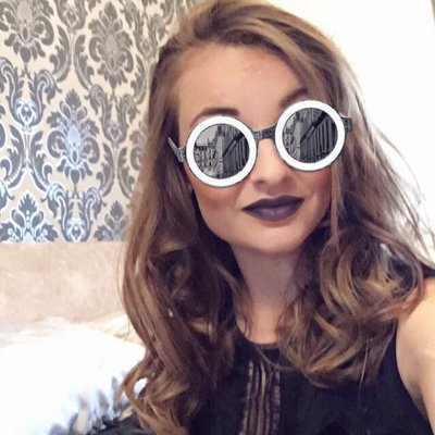 Profile Picture of CharLottie (@CharLottieBaker) on Twitter