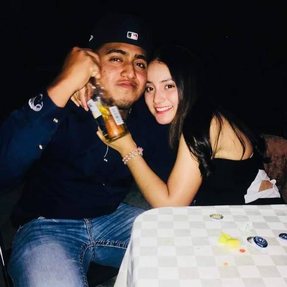 Profile Picture of Cesar Olvera (@julio15olvera) on Poshmark