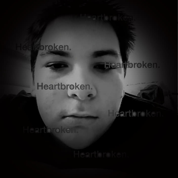 Profile Picture of Joey Zimmerman (@joeyzimmerman) on Poshmark