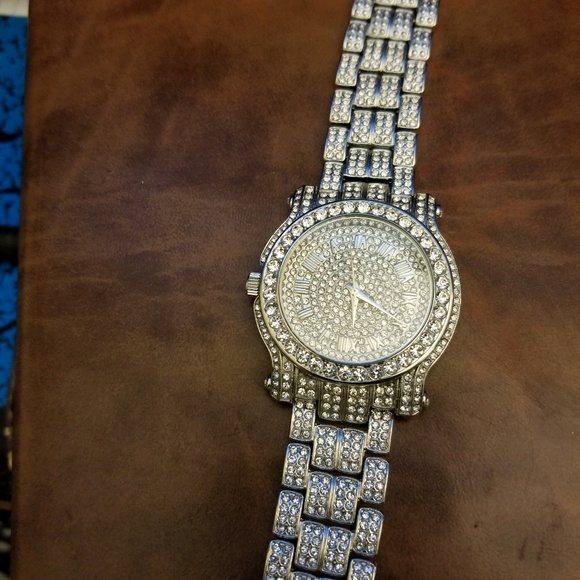 Profile Picture of Robert Prince (@rlp8119) on Poshmark