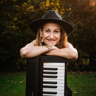 Profile Picture of Tracy Richardson (@tracyrichardsonmusic) on Instagram