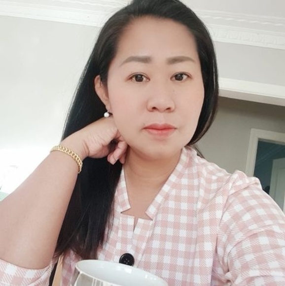 Profile Picture of Somjit Subsin (@somjit19042522) on Poshmark