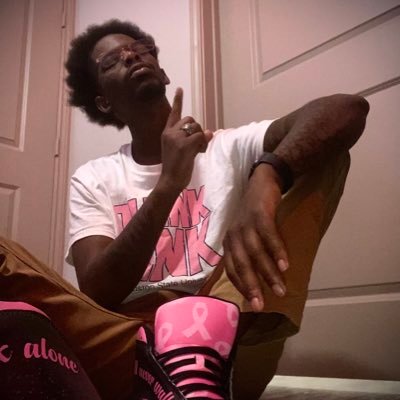Profile Picture of Troy Holmes Jr (@TjWithDatNeck) on Twitter