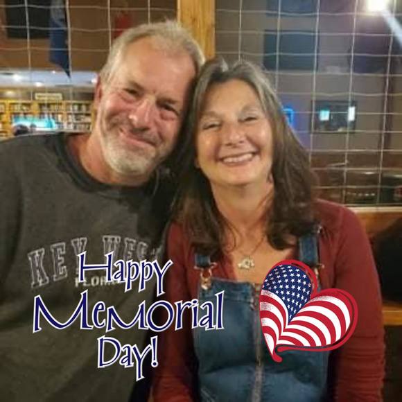 Sherri Wydra - Poshmark Profile Picture of Sherri Wydra (@sherriwydra) on Poshmark