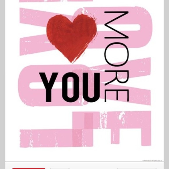 Profile Picture of Natalie Tyler (@nataliecamcon2) on Poshmark