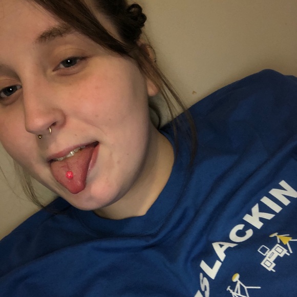 Profile Picture of Kourt Kourt (@k_kourt) on Poshmark