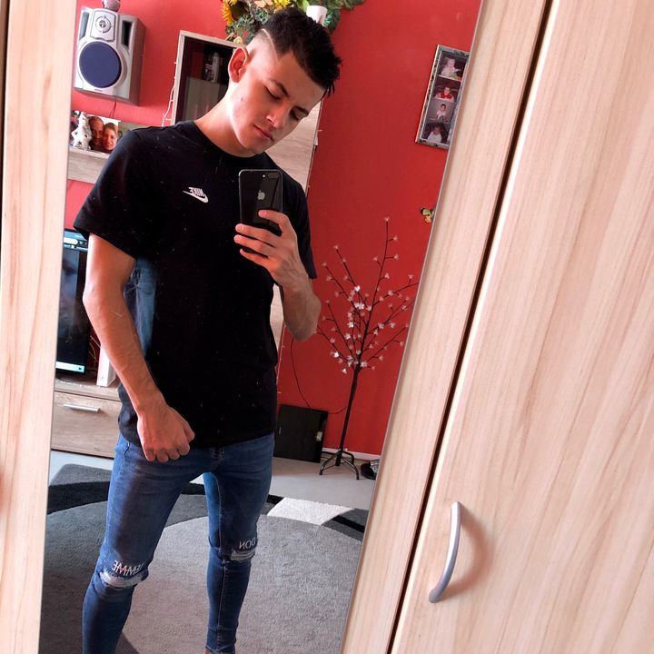 Profile Picture of Dávid Gertner (@@d7ver99) on Tiktok