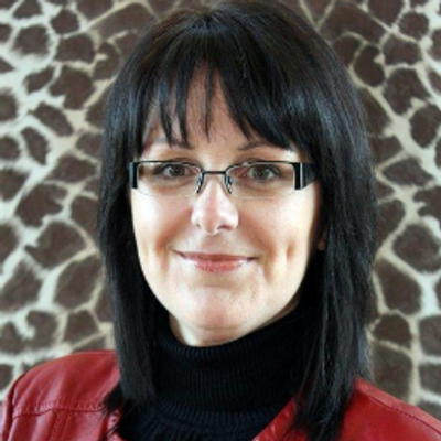 Profile Picture of Julie Charbonneau (@julia1573) on Twitter