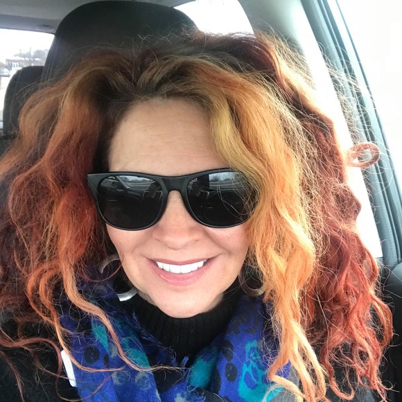 Profile Picture of Diane Pipes (@dianepipes) on Poshmark