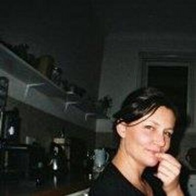 Tish Thompson - Twitter Profile Picture of Tish Thompson (@tishtzit) on Twitter