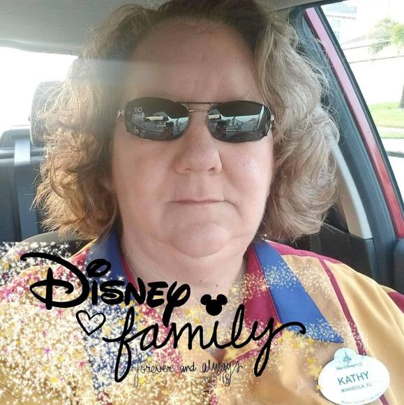 Profile Picture of Kathy Enger (@kenger) on Poshmark