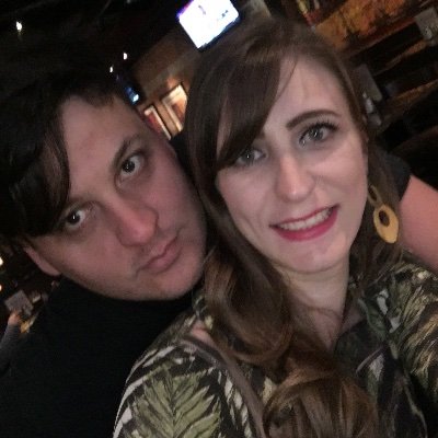 Profile Picture of Angela (@AngelaRosolen1) on Twitter