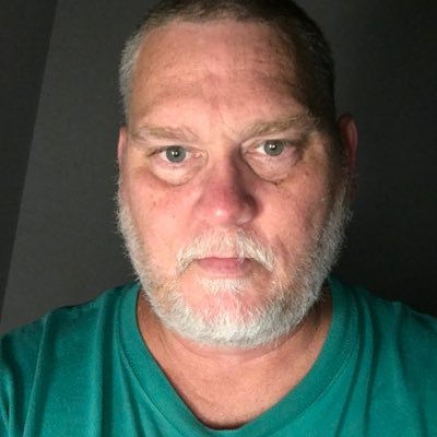 Profile Picture of Dwayne Hood (@Usbtrouble) on Twitter