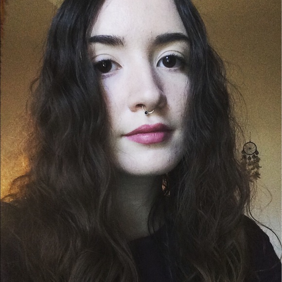 Profile Picture of Maegan Dannheim (@lunathefae) on Poshmark