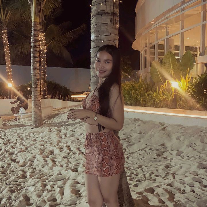 Profile Picture of Jane (@janegnt_) on Tiktok