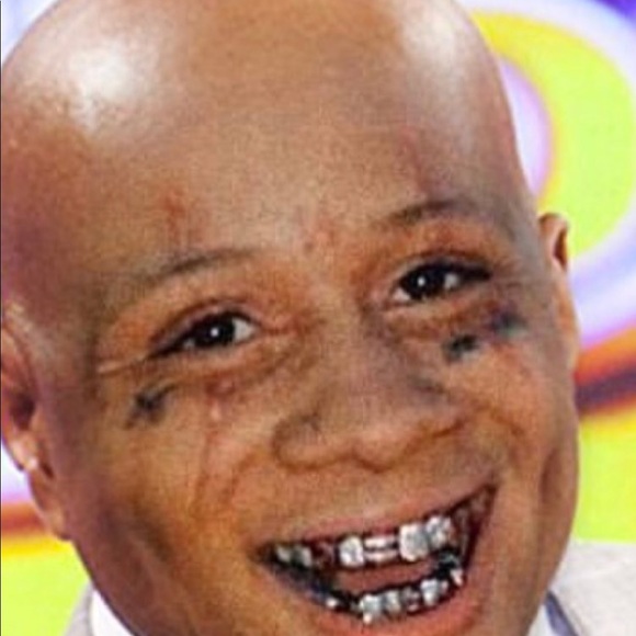 Profile Picture of Leo Delgado (@2dwna1) on Poshmark