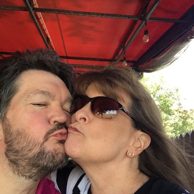 Profile Picture of Kim Whitley (@kdmw1961) on Twitter