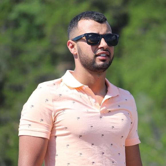 Profile Picture of Ayoùb Zerouali (@azerouali) on Poshmark