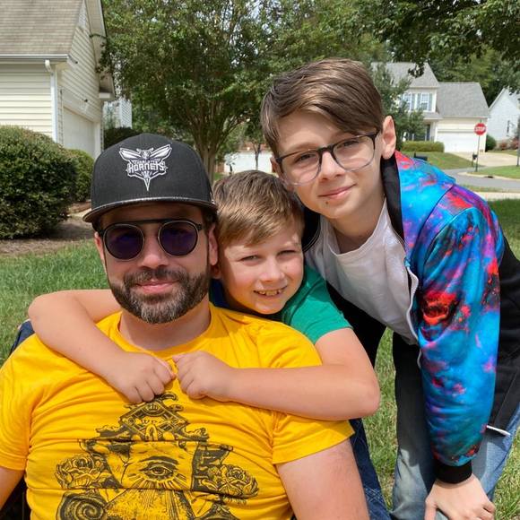 Profile Picture of Steven Rosas (@oatmealr82) on Poshmark