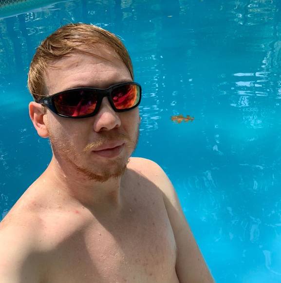 Profile Picture of Clint White (@clintwhite92) on Poshmark