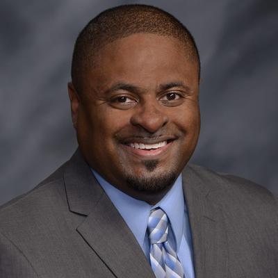 Profile Picture of Lorenzo Bell-Thomas (@LBIntegrity1st) on Twitter