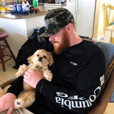 Profile Picture of Patrick Connolly (@mynames_patrick) on Twitter