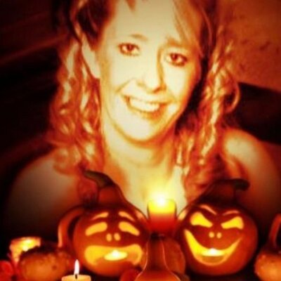 Profile Picture of Jeanette Oliver (@jeanette_oliver) on Twitter