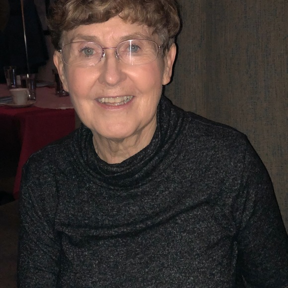 Profile Picture of Joy Jesse (@patrick4343) on Poshmark