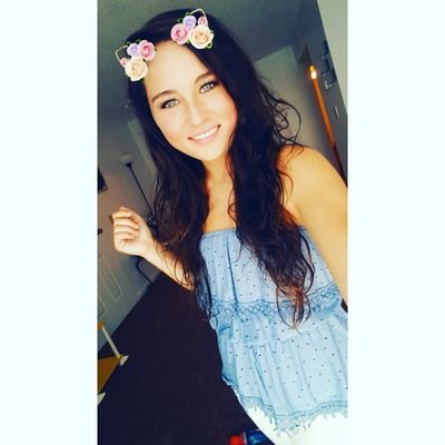 Profile Picture of Olivia Cantrell (@__olliiviia) on Twitter