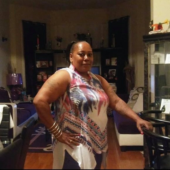 Profile Picture of Adrian Williams (@adrianwilliams) on Poshmark